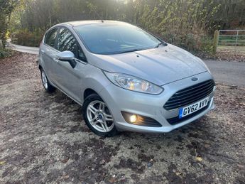 Ford Fiesta ZETEC 1.0 5 SPEED ZERO TAX ULEZ COMPLIANT.