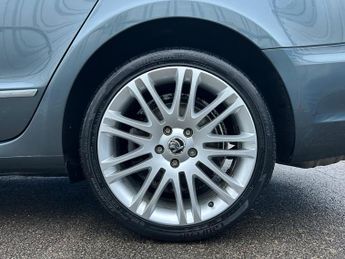 Skoda Superb ELEGANCE TDI CR DSG AUTOMATIC FULL LEATHER INTERIOR SAT NAV