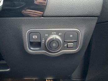 Mercedes-Benz EQA EQA 250 AMG Line Premium Plus Auto Electric PAN ROOF/MEMORY SEAT