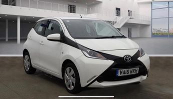 Toyota AYGO 1.0 VVT-i x-play Euro 6 5dr