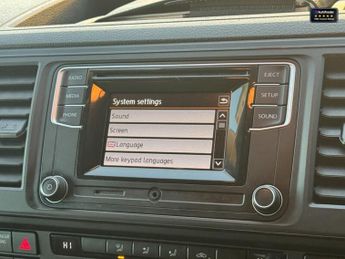 Volkswagen Transporter 2.0 TDI BlueMotion Tech SE 8 Seater 5dr Diesel DSG FWD LWB Euro 