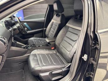Citroen C4 e-C4 Shine Plus Hatchback Automatic Electric