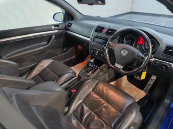 Volkswagen Golf R32 DSG