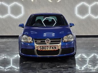 Volkswagen Golf R32 DSG