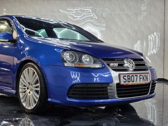 Volkswagen Golf R32 DSG