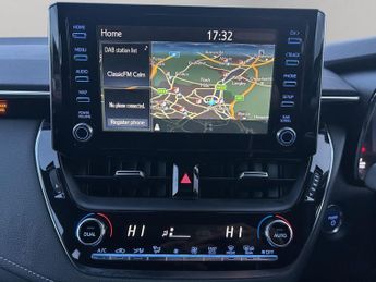 Toyota Corolla 1.8 VVT-h Icon Tech Touring Sports CVT Euro 6 (s/s) 5dr