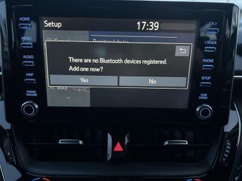 Toyota Corolla 1.8 VVT-h Icon Tech Touring Sports CVT Euro 6 (s/s) 5dr