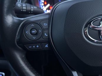 Toyota Corolla 1.8 VVT-h Icon Tech Touring Sports CVT Euro 6 (s/s) 5dr