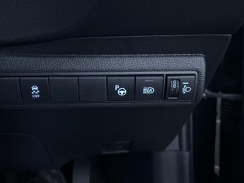 Toyota Corolla 1.8 VVT-h Icon Tech Touring Sports CVT Euro 6 (s/s) 5dr