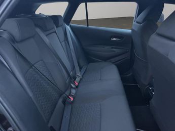 Toyota Corolla 1.8 VVT-h Icon Tech Touring Sports CVT Euro 6 (s/s) 5dr