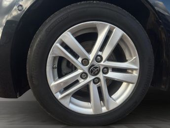 Toyota Corolla 1.8 VVT-h Icon Tech Touring Sports CVT Euro 6 (s/s) 5dr