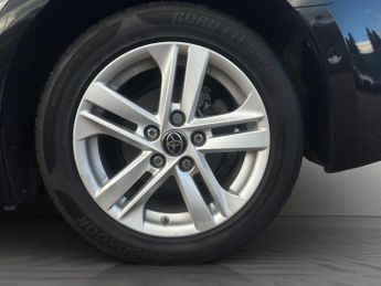 Toyota Corolla 1.8 VVT-h Icon Tech Touring Sports CVT Euro 6 (s/s) 5dr