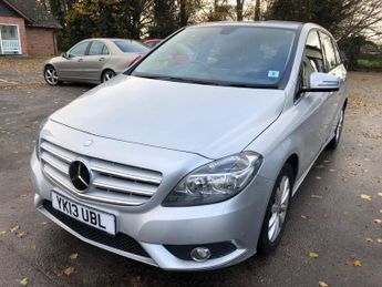 Mercedes-Benz B Class B180 BLUEEFFICIENCY SE automatic petrol just 65,000m, 1 owner, U