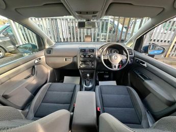Volkswagen Touran 1.6 TDI BlueMotion Tech SE DSG Euro 5 (s/s) 5dr