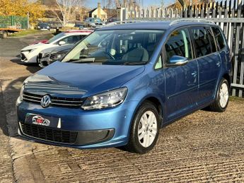 Volkswagen Touran 1.6 TDI BlueMotion Tech SE DSG Euro 5 (s/s) 5dr
