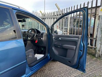 Volkswagen Touran 1.6 TDI BlueMotion Tech SE DSG Euro 5 (s/s) 5dr