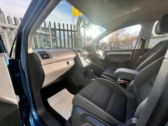 Volkswagen Touran 1.6 TDI BlueMotion Tech SE DSG Euro 5 (s/s) 5dr