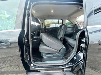 Ford Grand C-Max 1.6 TDCi Titanium Euro 5 5dr