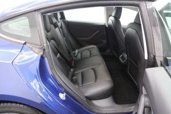 Tesla Model 3 Standard Range Plus Auto RWD 4dr