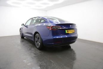 Tesla Model 3 Standard Range Plus Auto RWD 4dr