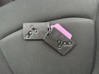 Renault Captur 0.9 TCe ENERGY Iconic Euro 6 (s/s) 5dr