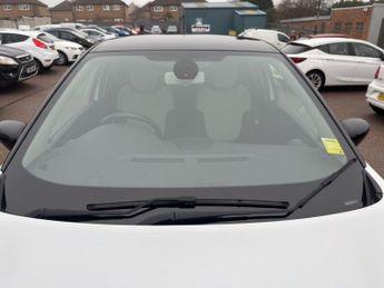 Renault Captur 0.9 TCe ENERGY Iconic Euro 6 (s/s) 5dr