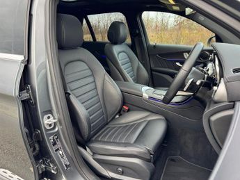 Mercedes-Benz GLC GLC 220D 4M AMG Line Premium Plus Auto Diesel PAN ROOF/360 CAM/M