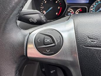 Ford Kuga TITANIUM TDCI