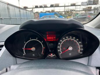 Ford Fiesta EDGE AUTOMATIC 9,000 MILES F.S.H