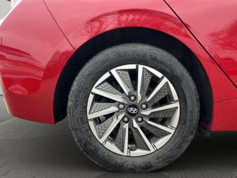 Hyundai IONIQ 38.3kWh Premium SE Auto 5dr