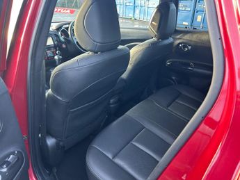 Nissan Juke TEKNA XTRONIC SAT NAV REAR CAMERS FULL LEATHER