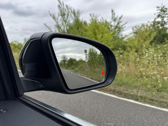 Mercedes-Benz EQA EQA 250 AMG Line Premium Plus Auto Electric PAN ROOF/MEMORY SEAT