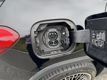 Mercedes-Benz EQA EQA 250 AMG Line Premium Plus Auto Electric PAN ROOF/MEMORY SEAT