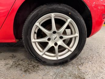 Ford Fiesta 1.25 Style + 5dr