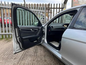 Mercedes-Benz C Class 2.1 C220 CDI BlueEfficiency Executive SE G-Tronic+ Euro 5 (s/s) 