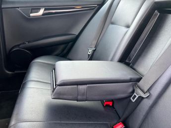 Mercedes-Benz C Class 2.1 C220 CDI BlueEfficiency Executive SE G-Tronic+ Euro 5 (s/s) 