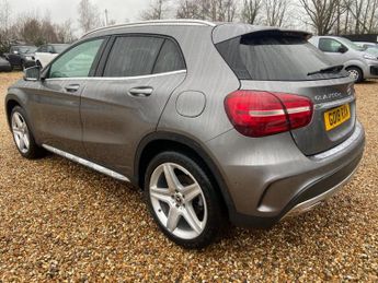 Mercedes-Benz GLA 2.1 GLA200d AMG Line (Premium Plus) 7G-DCT 4MATIC Euro 6 (s/s) 5