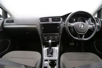 Volkswagen Golf 35.8kWh e-Golf Auto 5dr