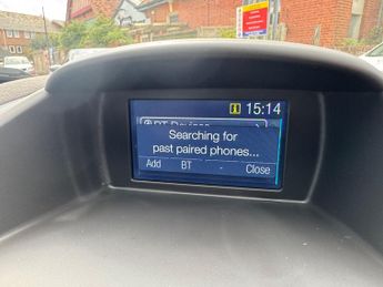 Ford Fiesta 1.0 ZETEC AUTOMATIC