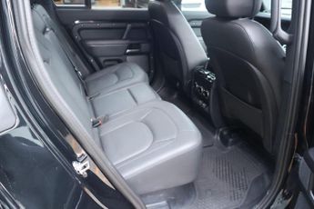 Land Rover Defender 110 P525 V8 Urban Edition