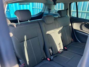 Vauxhall Zafira SRI NAV AUTOMATIC 10,000 MILES SUPERB