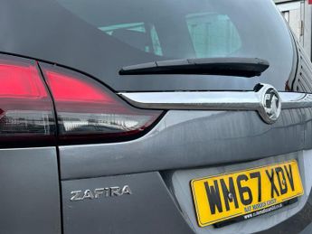 Vauxhall Zafira SRI NAV AUTOMATIC 10,000 MILES SUPERB