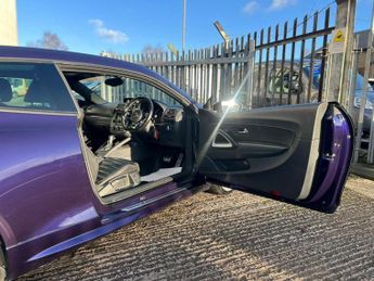 Volkswagen Scirocco 2.0 TDI BlueMotion Tech R-Line DSG Euro 6 (s/s) 3dr