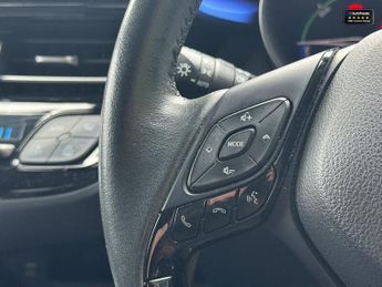 Toyota C-HR 2.0 VVT-h Dynamic SUV 5dr Petrol Hybrid CVT Euro 6 (s/s) (184 ps