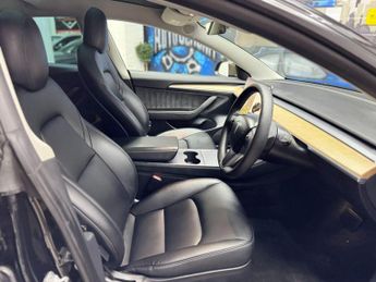 Tesla Model 3 (Dual Motor) Long Range Auto 4WDE 4dr