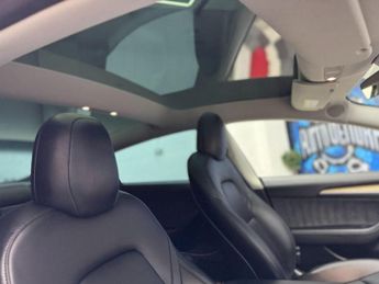 Tesla Model 3 (Dual Motor) Long Range Auto 4WDE 4dr