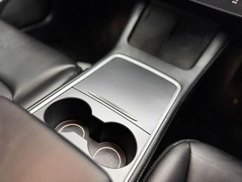 Tesla Model 3 (Dual Motor) Long Range Auto 4WDE 4dr