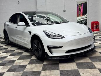 Tesla Model 3 Standard Range Plus Auto RWD 4dr