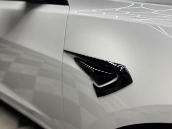 Tesla Model 3 Standard Range Plus Auto RWD 4dr