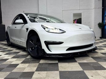 Tesla Model 3 Standard Range Plus Auto RWD 4dr
